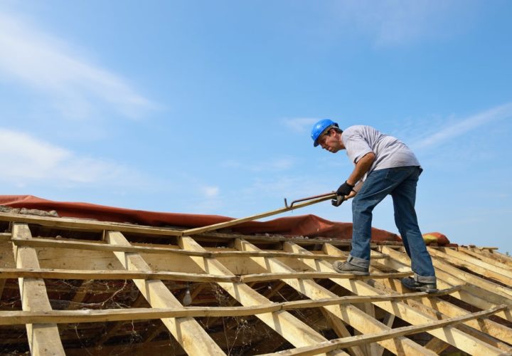 Tout savoir sur la rénovation d’une charpente en bois